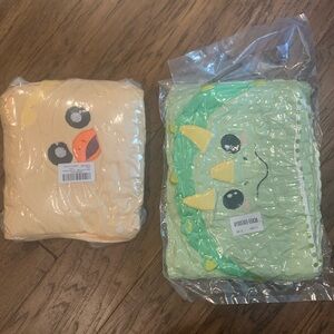 Brand New Kids Plush Animal Hooded Towels - Green Dinosaur & Cream Duck.